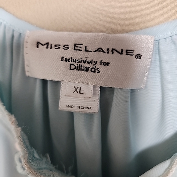 MISS ELAINE for Dillard's Nylon nightgown sz XL - Picture 3 of 6